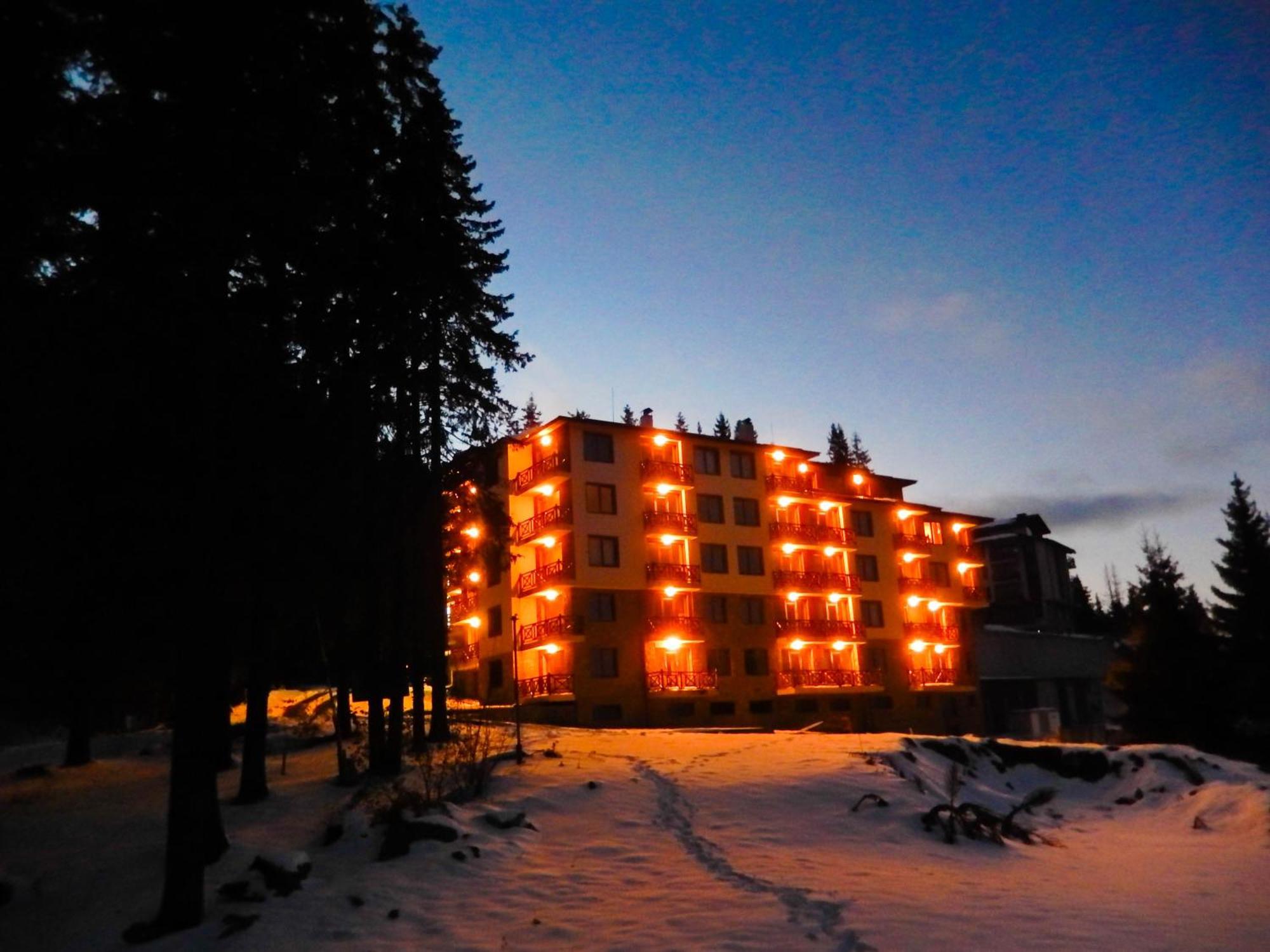 Aparthotel Pine Hills Pamporovo Exterior foto